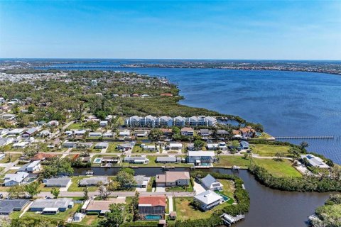 Condo in Ellenton, Florida, 2 bedrooms  № 1576163 - photo 1