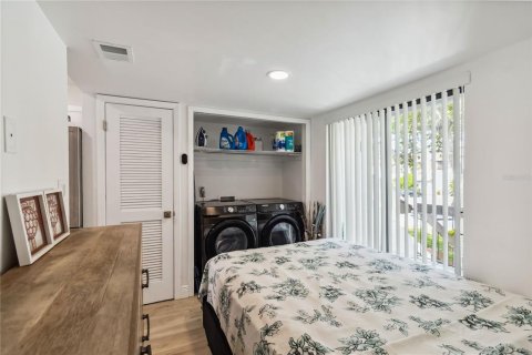 Condo in Orlando, Florida, 2 bedrooms  № 1787587 - photo 15