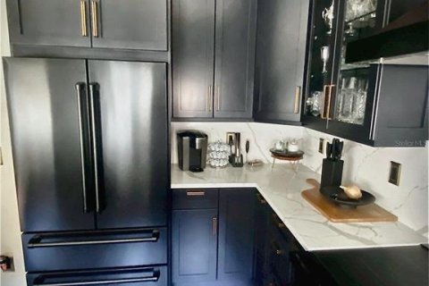 Touwnhouse à vendre à Tampa, Floride: 3 chambres, 175.03 m2 № 2097038 - photo 7
