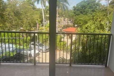 Снять в аренду квартиру в Ки-Бискейн, Флорида 1 спальня, 90.3м2, № 1991703 - фото 11