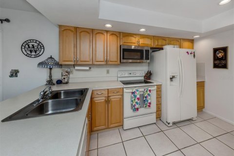 House in Nokomis, Florida 2 bedrooms, 150.87 sq.m. № 1509929 - photo 11