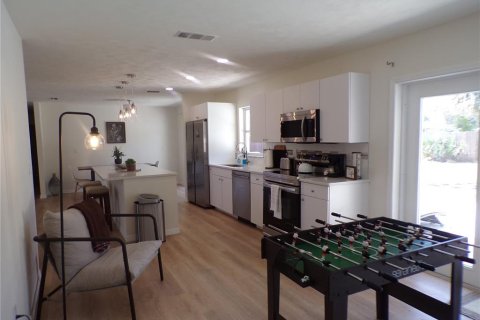 House in Port Charlotte, Florida 3 bedrooms, 134.62 sq.m. № 1674009 - photo 15