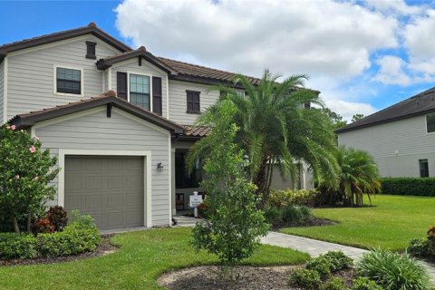 Villa ou maison à vendre à Bradenton, Floride: 5 chambres, 321.63 m2 № 1902061 - photo 1