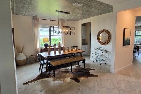 Villa ou maison à vendre à Bradenton, Floride: 5 chambres, 321.63 m2 № 1902061 - photo 8