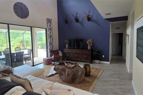 Villa ou maison à vendre à Bradenton, Floride: 5 chambres, 321.63 m2 № 1902061 - photo 9