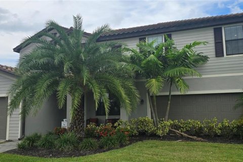Villa ou maison à vendre à Bradenton, Floride: 5 chambres, 321.63 m2 № 1902061 - photo 2