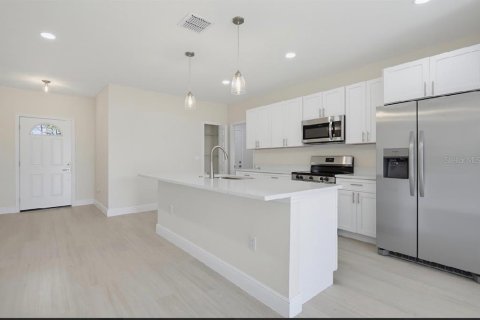 Villa ou maison à vendre à DeLand, Floride: 3 chambres, 129.97 m2 № 2218383 - photo 16