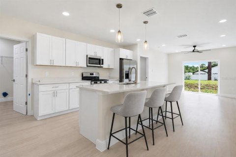Villa ou maison à vendre à DeLand, Floride: 3 chambres, 129.97 m2 № 2218383 - photo 13