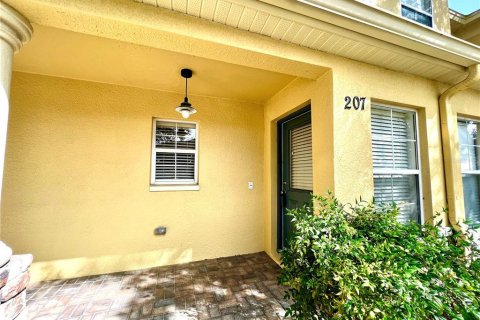 Townhouse in Valrico, Florida 2 bedrooms, 144.93 sq.m. № 1899483 - photo 18