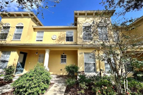 Townhouse in Valrico, Florida 2 bedrooms, 144.93 sq.m. № 1899483 - photo 1