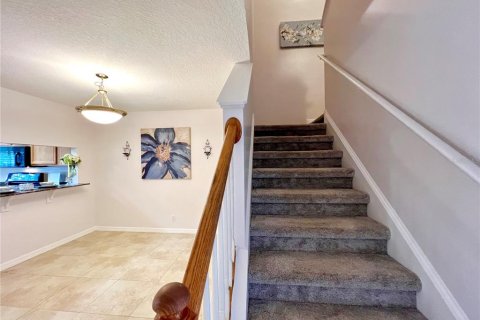 Townhouse in Valrico, Florida 2 bedrooms, 144.93 sq.m. № 1899483 - photo 10