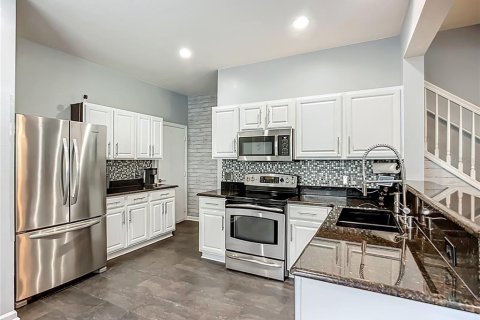 Townhouse in Riverview, Florida 3 bedrooms, 166.3 sq.m. № 1879776 - photo 7