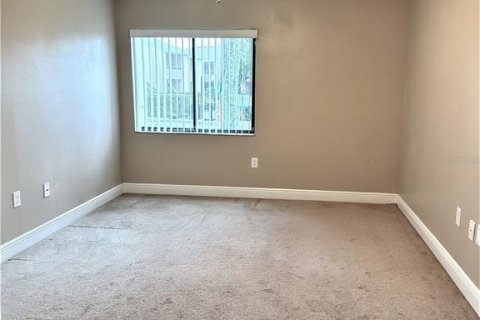 Condo in Orlando, Florida, 2 bedrooms № 2102363 - photo 19
