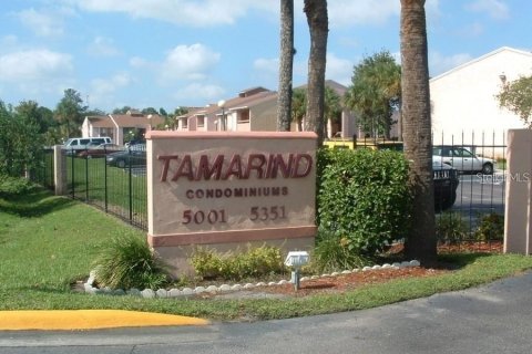 Condo in Orlando, Florida, 2 bedrooms № 2102363 - photo 30