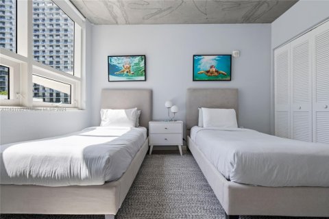 Condominio en venta en Miami, Florida, 2 dormitorios, 110.55 m2 № 1744028 - foto 4