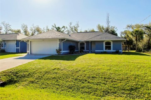 Villa ou maison à vendre à North Port, Floride: 3 chambres, 135.54 m2 № 1578499 - photo 2