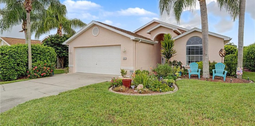 Villa ou maison à New Port Richey, Floride 2 chambres, 149.2 m2 № 2339009