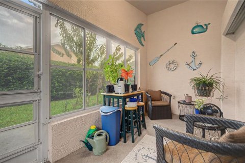Villa ou maison à vendre à New Port Richey, Floride: 2 chambres, 149.2 m2 № 2339009 - photo 22