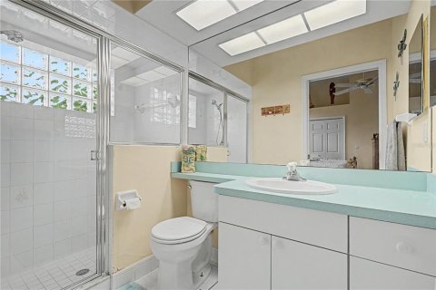 Villa ou maison à vendre à New Port Richey, Floride: 2 chambres, 149.2 m2 № 2339009 - photo 17
