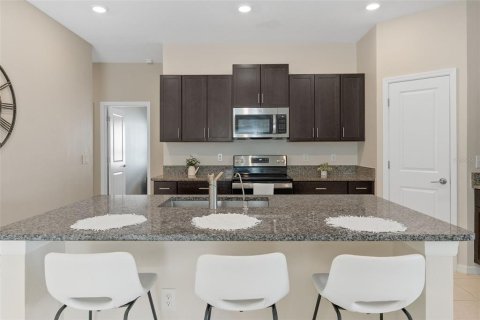 House in Wimauma, Florida 4 bedrooms, 168.8 sq.m. № 1815881 - photo 10