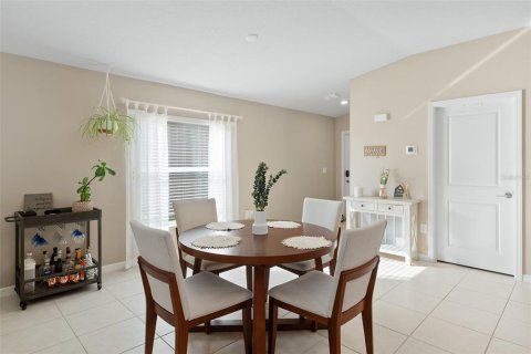 House in Wimauma, Florida 4 bedrooms, 168.8 sq.m. № 1815881 - photo 7