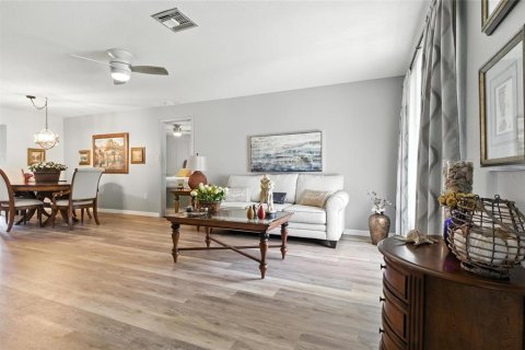 Villa ou maison à vendre à Port Charlotte, Floride: 2 chambres, 127.28 m2 № 1852941 - photo 8