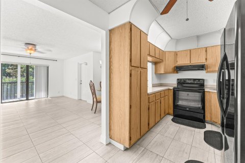 Купить кондоминиум в Уэст-Палм-Бич, Флорида 4 комнаты, 102.75м2, № 2146416 - фото 18
