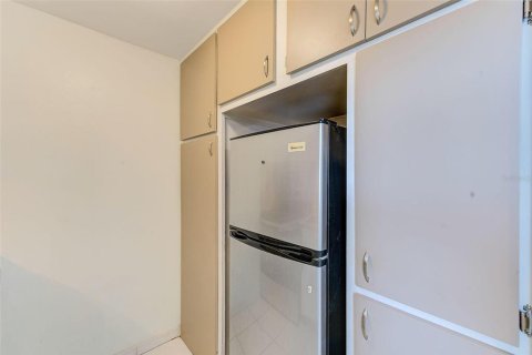 Casa en venta en Dunedin, Florida, 1 dormitorio, 43.76 m2 № 1542216 - foto 10