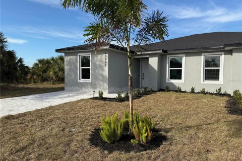 Propiedad comercial en venta en Port Charlotte, Florida, 6 dormitorios, 215.9 m2 № 1812721 - foto 7
