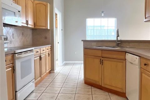 Casa en alquiler en Brandon, Florida, 3 dormitorios, 172.61 m2 № 1833254 - foto 14