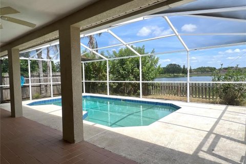 Casa en alquiler en Brandon, Florida, 3 dormitorios, 172.61 m2 № 1833254 - foto 20
