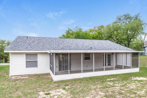 Villa ou maison à louer à Eustis, Floride: 3 chambres, 119.66 m2 № 2413524 - photo 16