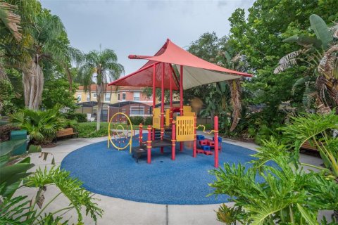 Townhouse in Kissimmee, Florida 2 bedrooms, 107.86 sq.m. № 1609292 - photo 26