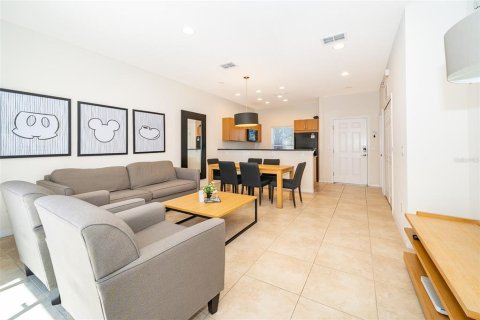 Townhouse in Kissimmee, Florida 2 bedrooms, 107.86 sq.m. № 1609292 - photo 12