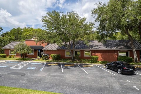 Immobilier commercial à louer à Tampa, Floride: 720.46 m2 № 1856484 - photo 26