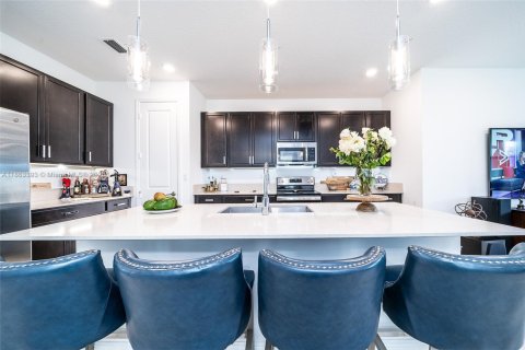 Casa en alquiler en Deerfield Beach, Florida, 4 dormitorios, 202.43 m2 № 2054229 - foto 9