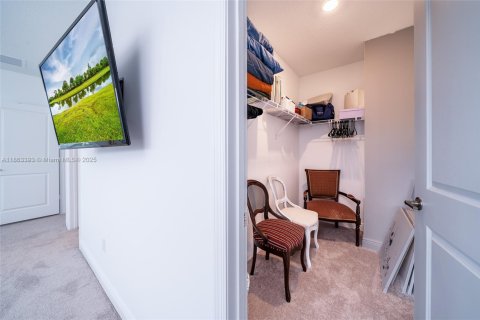 Casa en alquiler en Deerfield Beach, Florida, 4 dormitorios, 202.43 m2 № 2054229 - foto 25