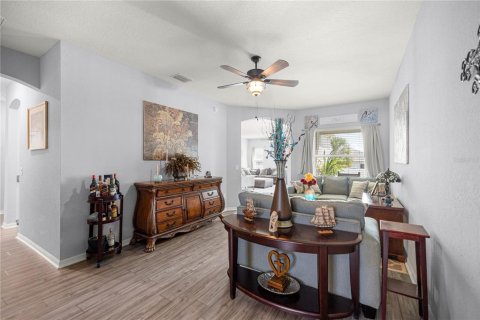 House in Ocala, Florida 4 bedrooms, 231.42 sq.m. № 1913267 - photo 13