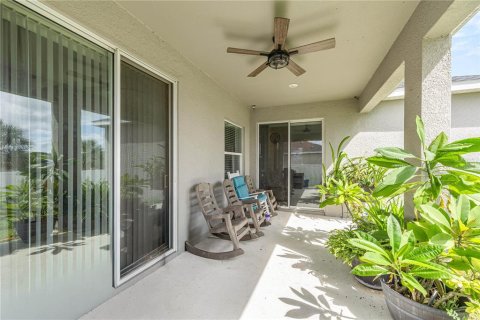 House in Ocala, Florida 4 bedrooms, 231.42 sq.m. № 1913267 - photo 30
