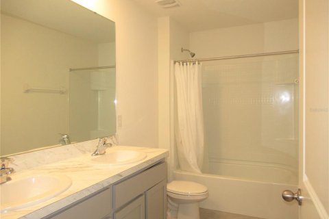 House in Riverview, Florida 5 bedrooms, 234.3 sq.m. № 1898906 - photo 17