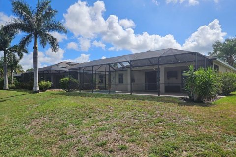 House in Bradenton, Florida 4 bedrooms, 273.88 sq.m. № 2117014 - photo 25