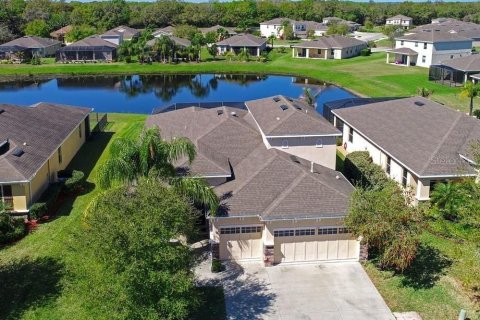 Casa en Bradenton, Florida 4 dormitorios, 273.88 m2 № 2117014