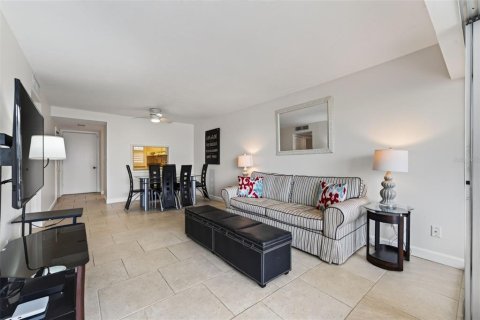 Copropriété à vendre à Longboat Key, Floride: 2 chambres, 99.59 m2 № 2425648 - photo 24