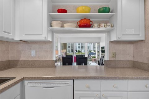 Copropriété à vendre à Longboat Key, Floride: 2 chambres, 99.59 m2 № 2425648 - photo 29