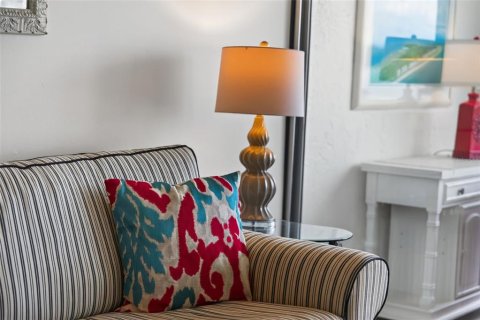 Copropriété à vendre à Longboat Key, Floride: 2 chambres, 99.59 m2 № 2425648 - photo 19