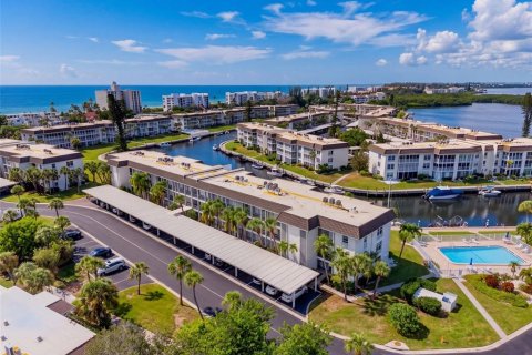 Copropriété à vendre à Longboat Key, Floride: 2 chambres, 99.59 m2 № 2425648 - photo 15