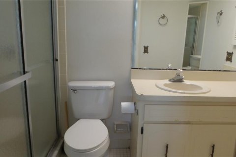 Casa en alquiler en Tarpon Springs, Florida, 2 dormitorios, 107.49 m2 № 1893761 - foto 3