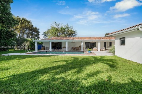 Casa en venta en Pinecrest, Florida, 5 dormitorios, 275.18 m2 № 1976720 - foto 23