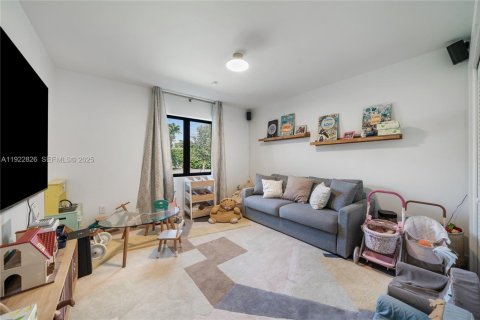 Casa en venta en Pinecrest, Florida, 5 dormitorios, 275.18 m2 № 1976720 - foto 12