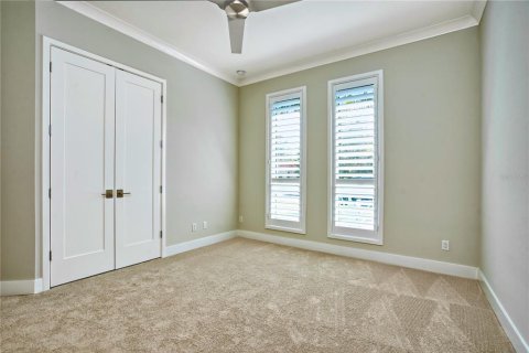 House in Sarasota, Florida 3 bedrooms, 281.87 sq.m. № 1719790 - photo 30